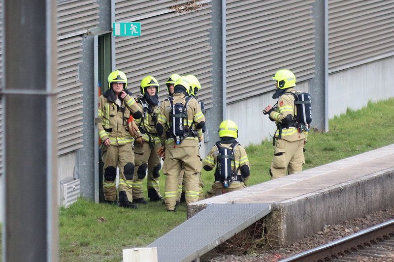 Goederentrein met rookontwikkeling strandt in tunnel te Zevenaar
